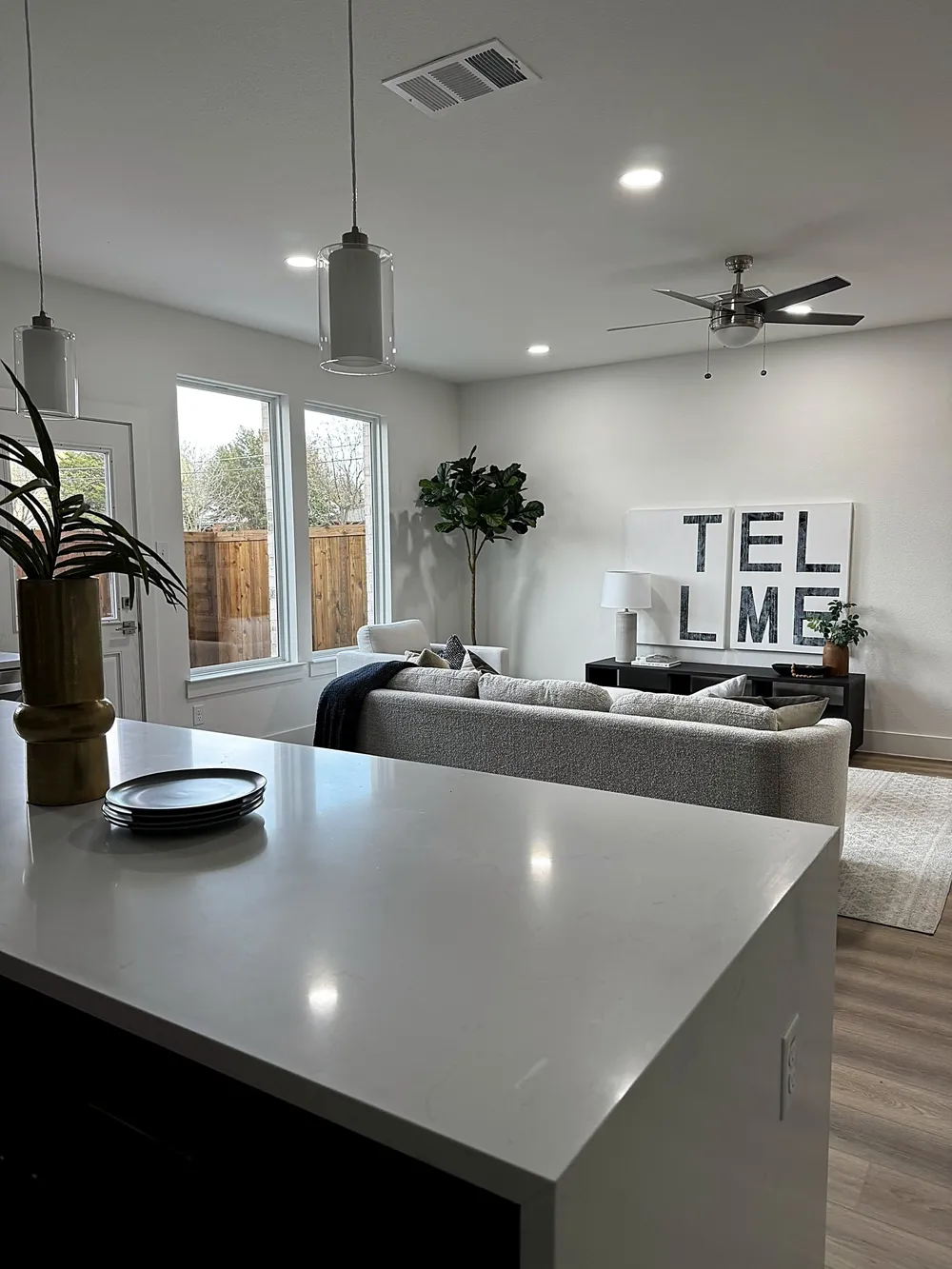 7306 Rubio Place Dallas, TX 75235