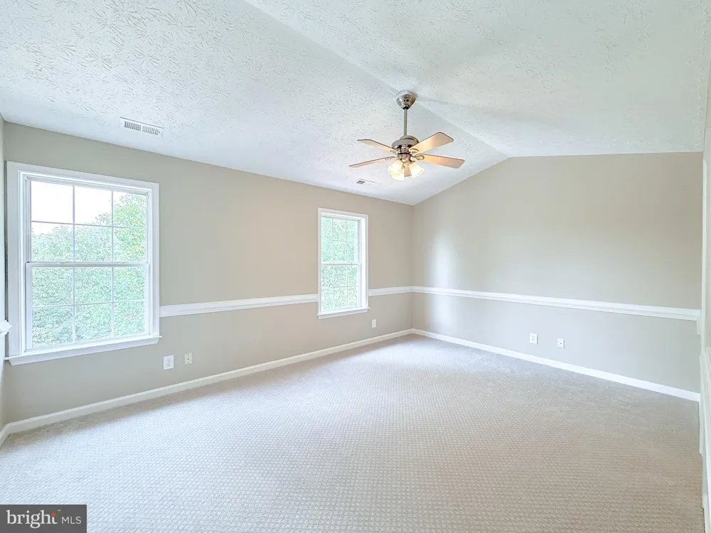 104 CHARLES STREET Fredericksburg, VA 22405