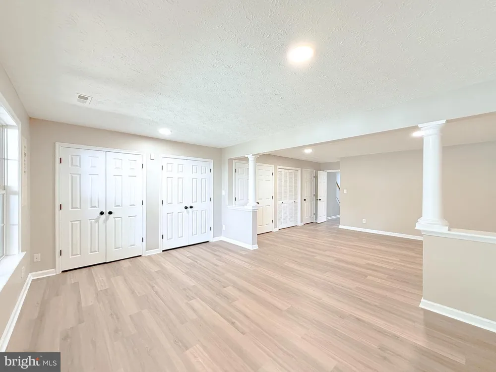 104 CHARLES STREET Fredericksburg, VA 22405