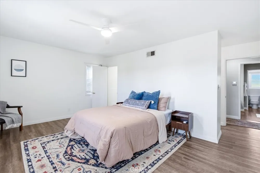 836 S Greengrove Orange, CA 92866