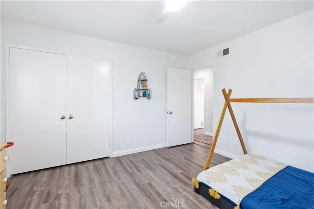 836 S Greengrove Orange, CA 92866