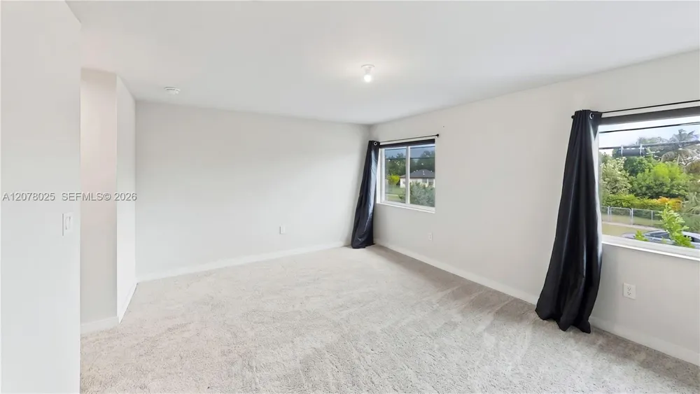 389 NW 10th Ct Florida City, FL 33034