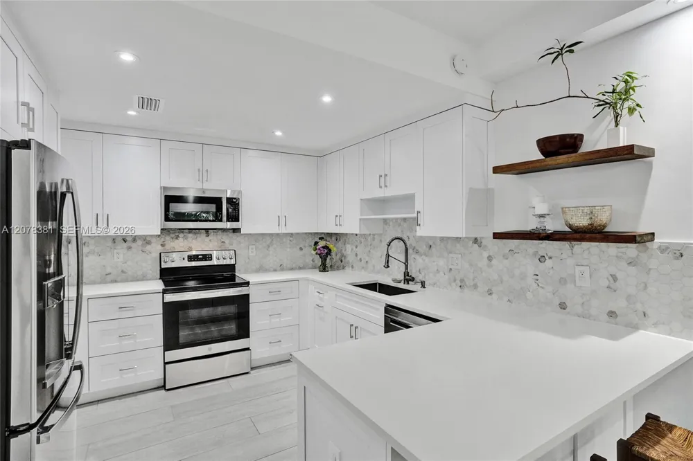 2420 Brickell Ave #108B Miami, FL 33129