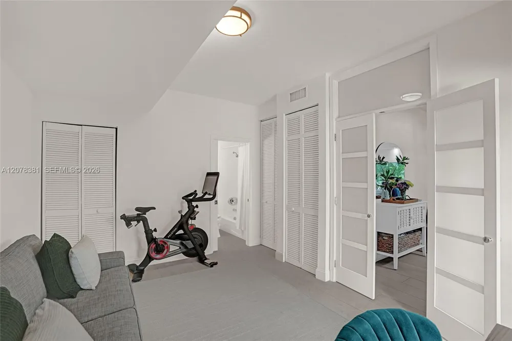 2420 Brickell Ave #108B Miami, FL 33129