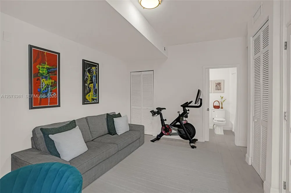2420 Brickell Ave #108B Miami, FL 33129