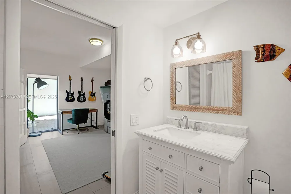 2420 Brickell Ave #108B Miami, FL 33129