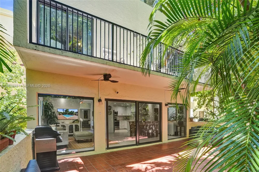 2420 Brickell Ave #108B Miami, FL 33129