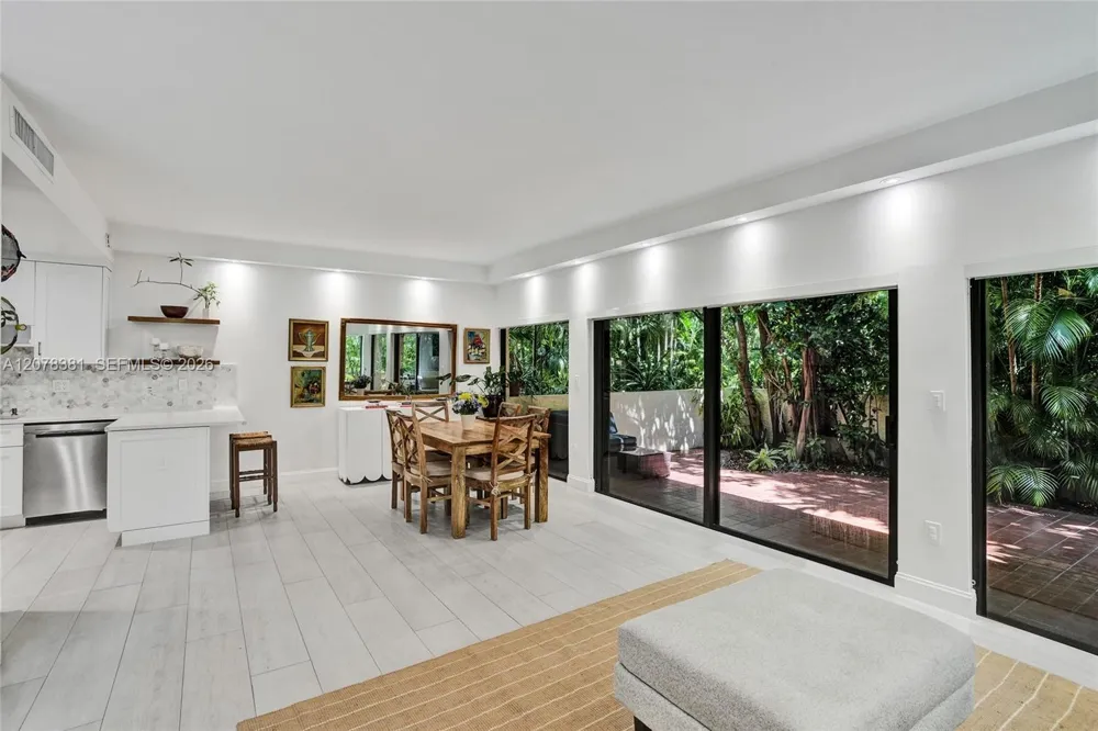 2420 Brickell Ave #108B Miami, FL 33129