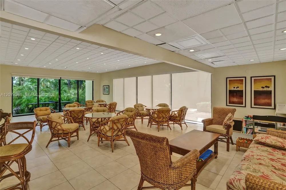 2420 Brickell Ave #108B Miami, FL 33129