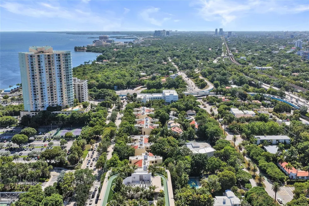 2420 Brickell Ave #108B Miami, FL 33129