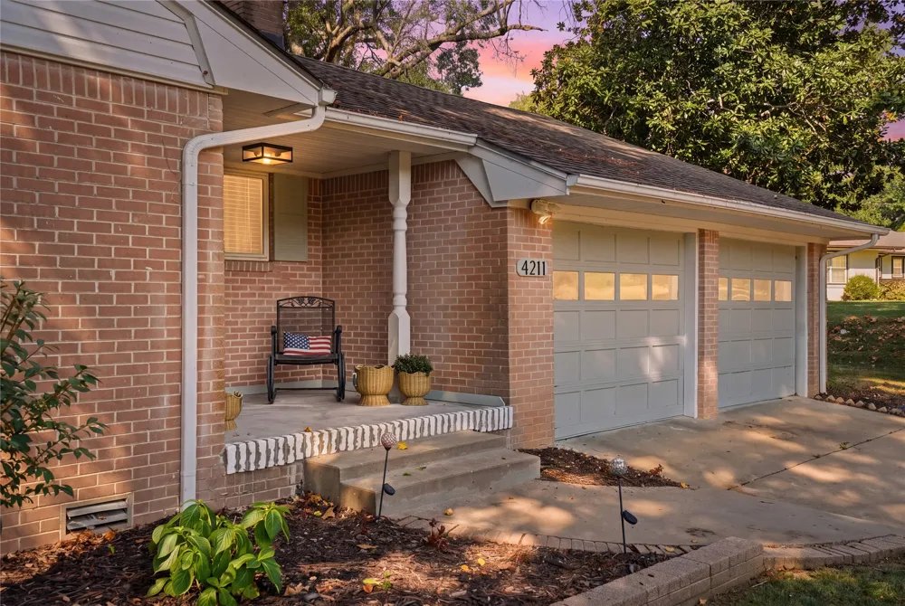 4211 Robertson Boulevard Muskogee, OK 74401