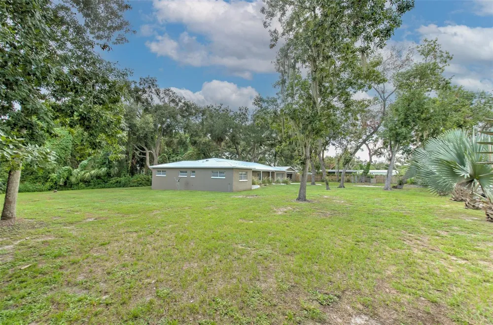 8825 COBB ROAD Riverview, FL 33578