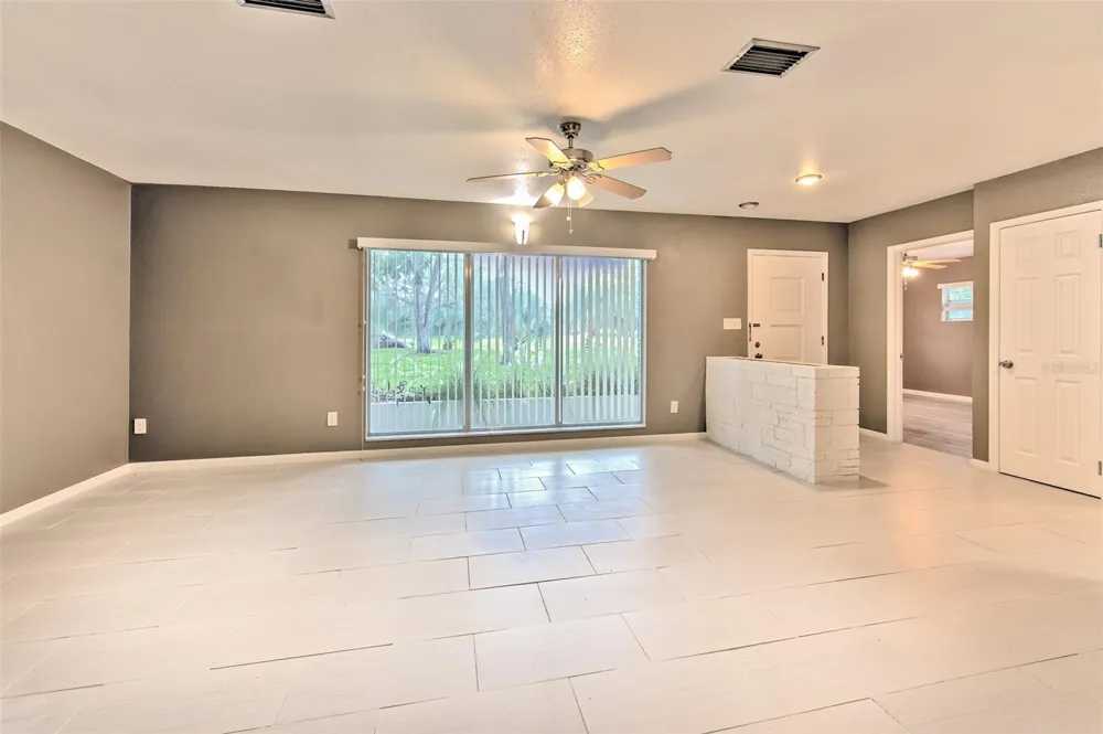 8825 COBB ROAD Riverview, FL 33578
