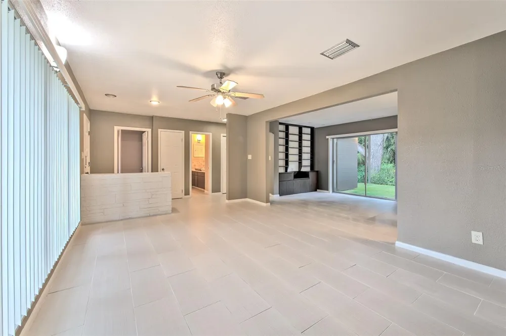 8825 COBB ROAD Riverview, FL 33578