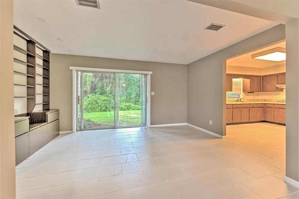 8825 COBB ROAD Riverview, FL 33578