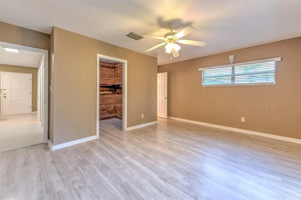 8825 COBB ROAD Riverview, FL 33578