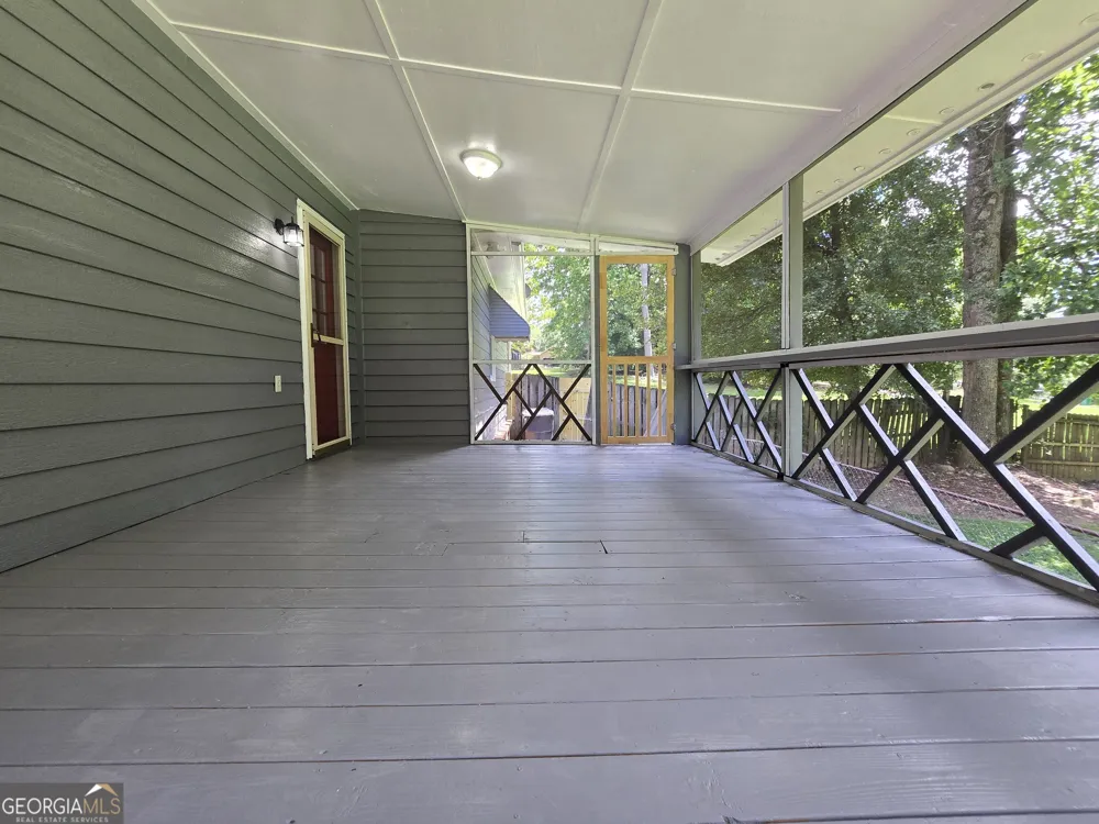 2066 Brook Valley CT Jonesboro, GA 30236