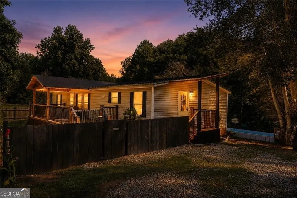 112 Center Grove Drive DR Cleveland, GA 30528