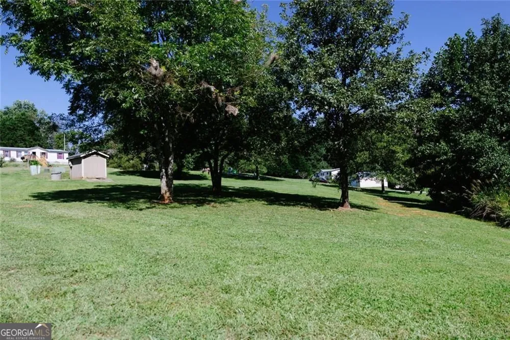 112 Center Grove Drive DR Cleveland, GA 30528
