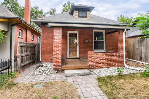 3418 Clay Street