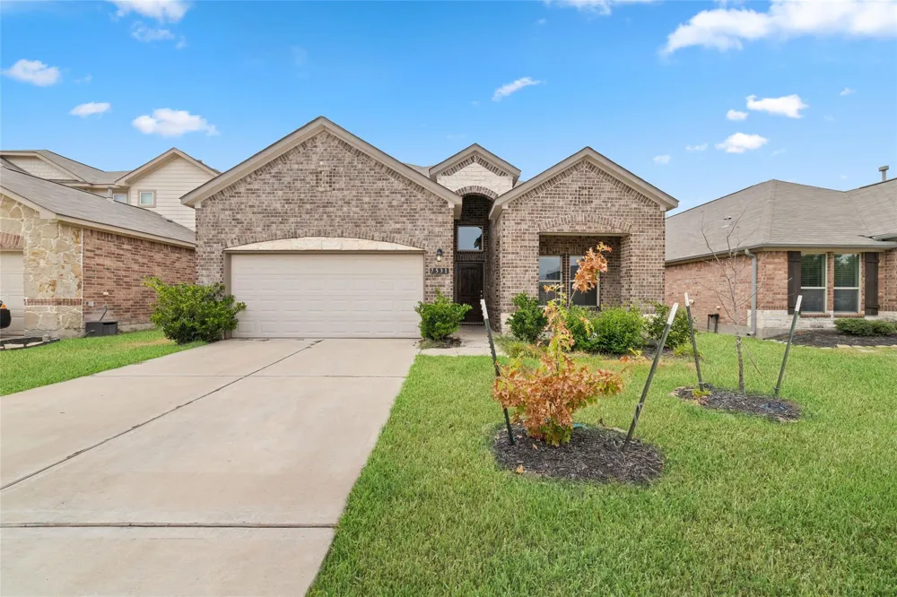 7531 Cypress Pin Oak Drive Cypress, TX 77433