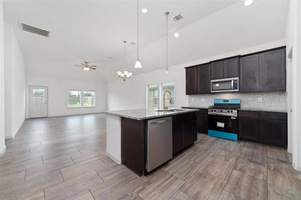 7531 Cypress Pin Oak Drive Cypress, TX 77433