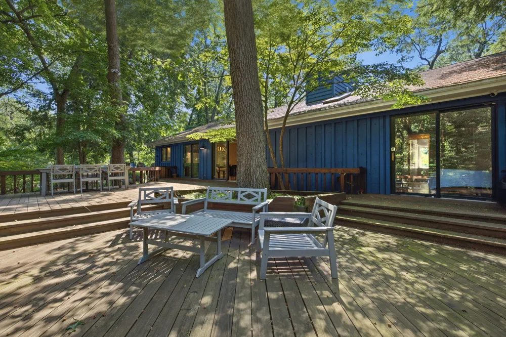 4089 Birchmont Trail Michiana, MI 49117