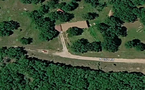 3805 252 ROAD