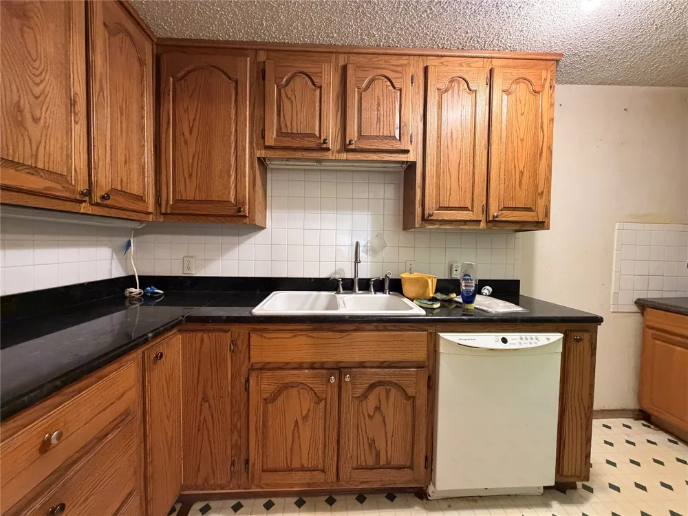 11281 NE 120th Red Oak, OK 74563
