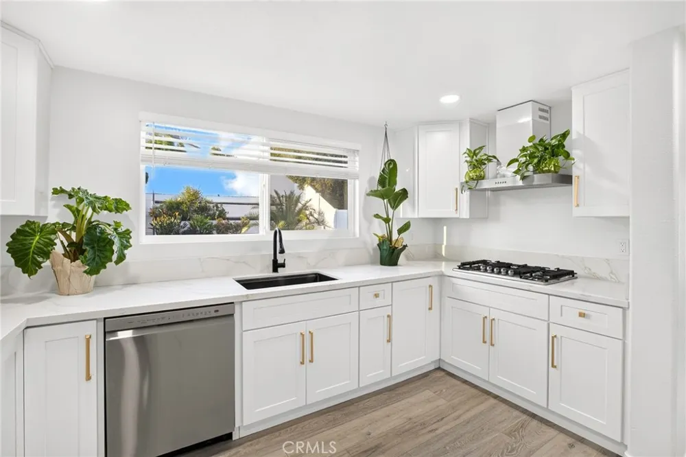 22520 Raspberry Lane Wildomar, CA 92595