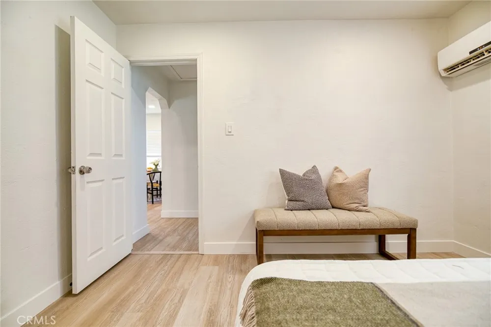 311 E Cummings Lane Long Beach, CA 90805