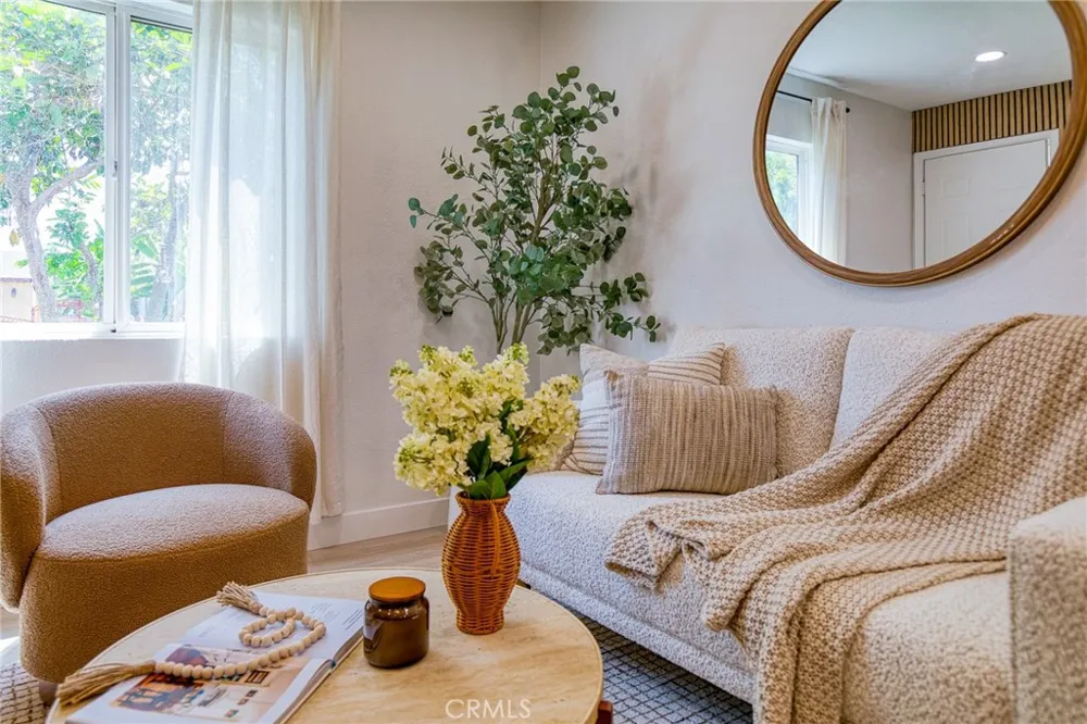 311 E Cummings Lane Long Beach, CA 90805