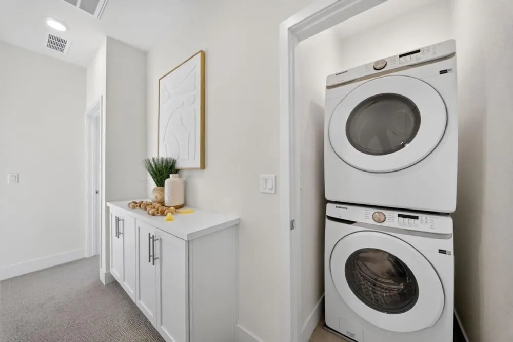 3891 Vanguard #1004 Fremont, CA 94538