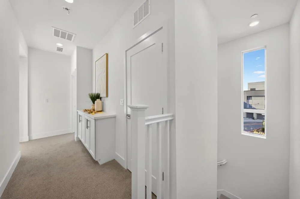 3891 Vanguard #1004 Fremont, CA 94538
