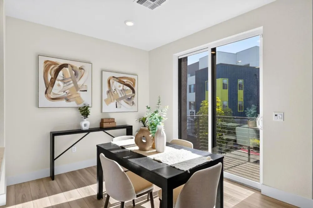 3891 Vanguard #1004 Fremont, CA 94538