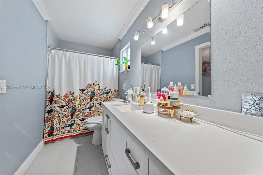 21715 SW 99th Ct Cutler Bay, FL 33190