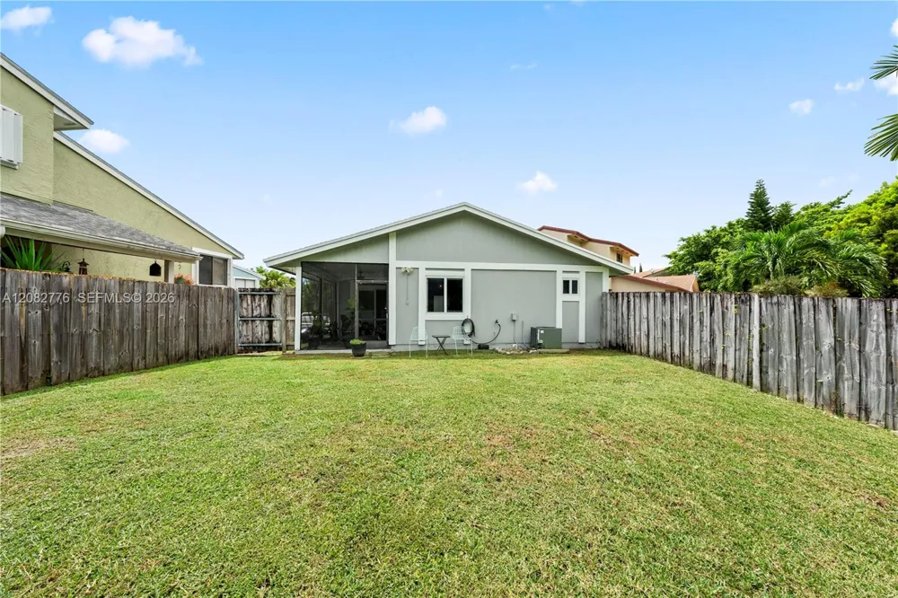 21715 SW 99th Ct Cutler Bay, FL 33190
