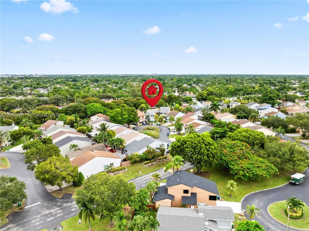 21715 SW 99th Ct Cutler Bay, FL 33190