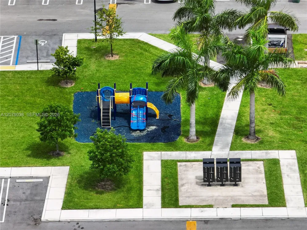 389 NW 10th Ct Florida City, FL 33034