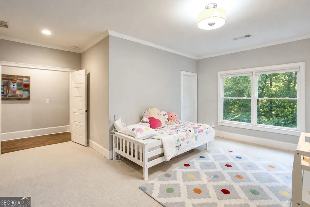 1026 McConnell DR Decatur, GA 30033