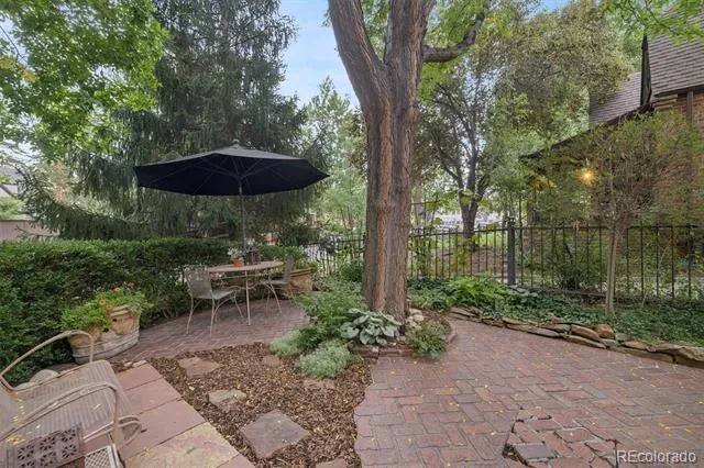 4330 E 6th Avenue Parkway Denver, CO 80220