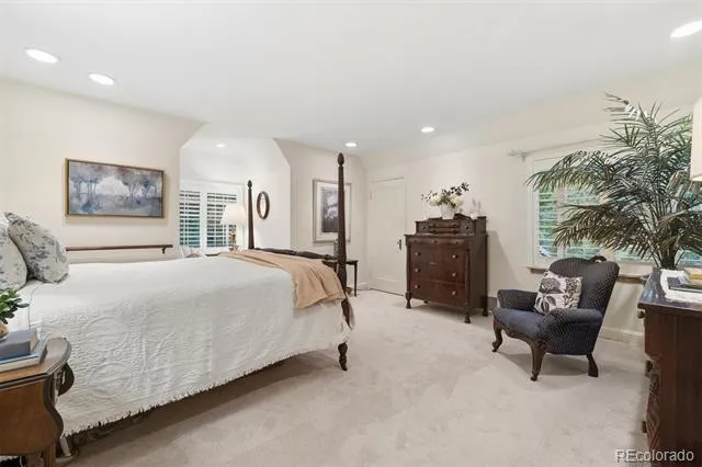 4330 E 6th Avenue Parkway Denver, CO 80220
