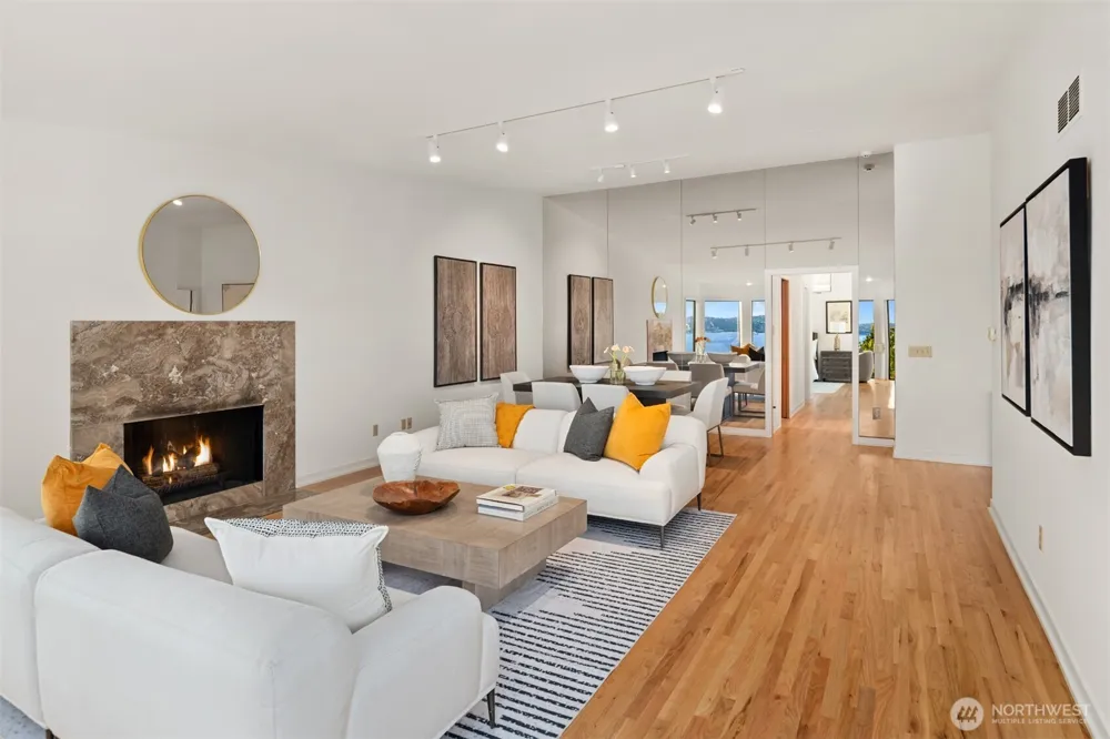 118 Highland Drive Seattle, WA 98109