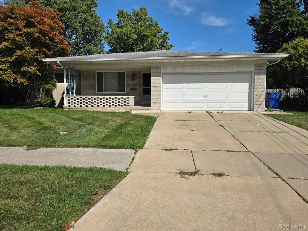30314 Birch Tree Drive Warren City, MI 48093