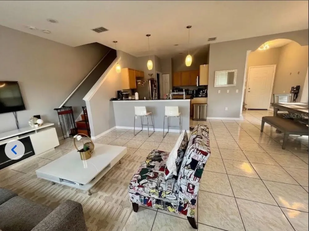 10802 CELTIC WOODS AVENUE Tampa, FL 33647