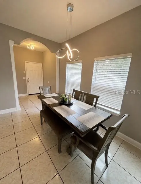 10802 CELTIC WOODS AVENUE Tampa, FL 33647