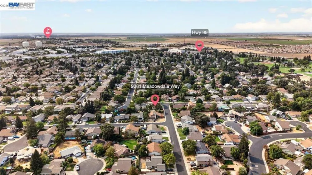 9081 Meadowdale Way Elk Grove, CA 95624