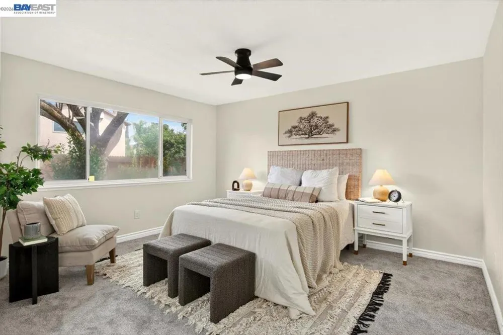 9081 Meadowdale Way Elk Grove, CA 95624