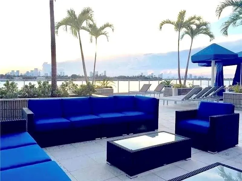 800 West Ave #505 Miami Beach, FL 33139