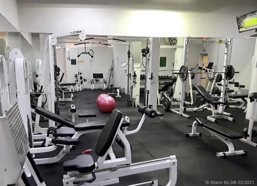 800 West Ave #505 Miami Beach, FL 33139
